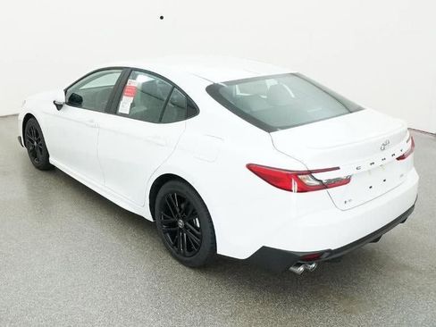 New 2026 Toyota Camry SE image 5