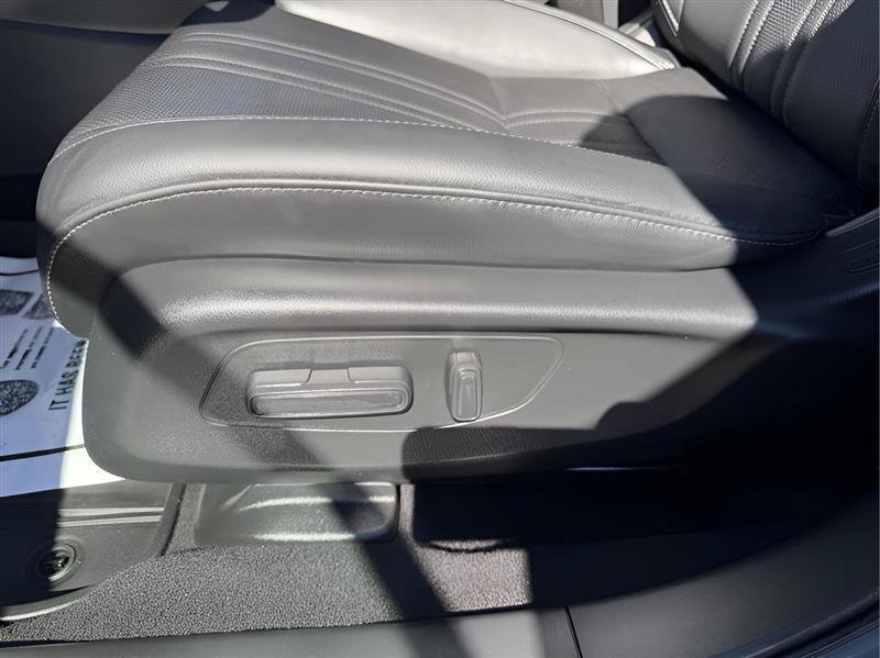 Used 2023 Honda HR-V EX-L image 22