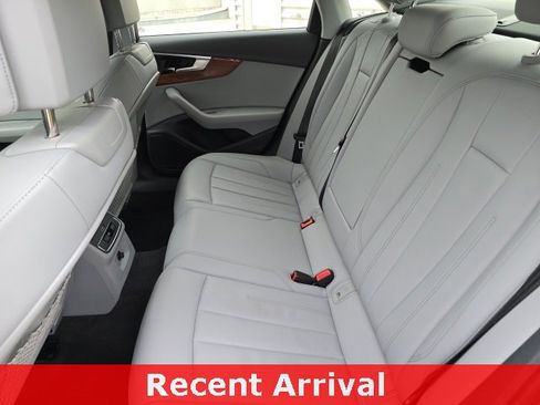 Used 2023 Audi A4 2.0T Premium w/ Convenience Package image 6