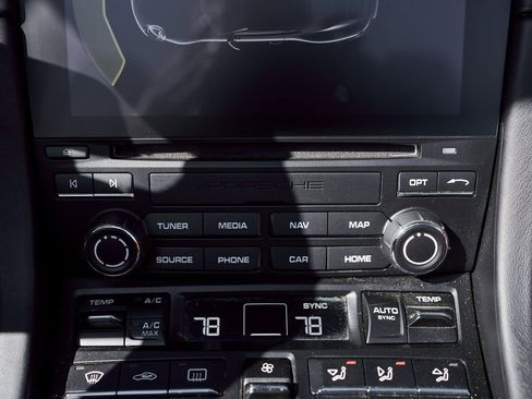 Used 2019 Porsche 911 Carrera GTS image 60