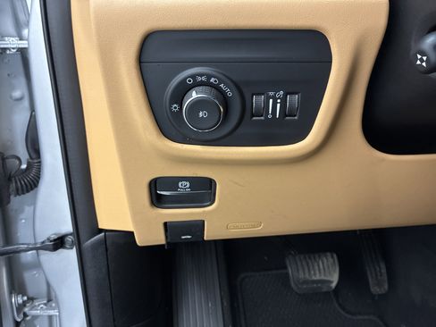 Certified 2025 Jeep Grand Cherokee L Summit AWD/4WD image 20