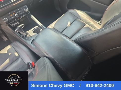 Used 2024 Dodge Durango GT AWD/4WD image 25