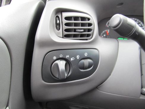 Used 2003 Ford F150 XLT image 45