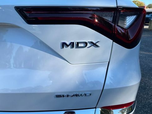 New 2026 Acura MDX SH-AWD image 9