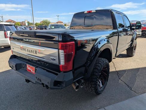 Used 2017 Ford F250 King Ranch w/ King Ranch Ultimate Package AWD/4WD image 5