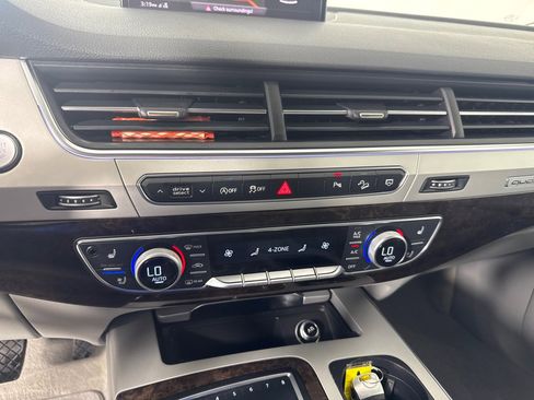 Used 2018 Audi Q7 2.0T Premium Plus image 20