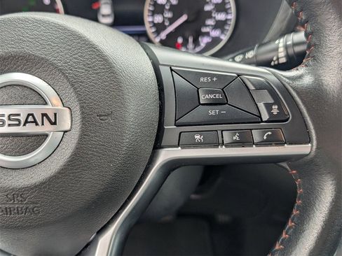 Used 2023 Nissan Sentra SR image 11