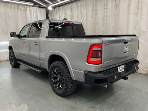 Used 2019 RAM 1500 Laramie AWD/4WD image 5