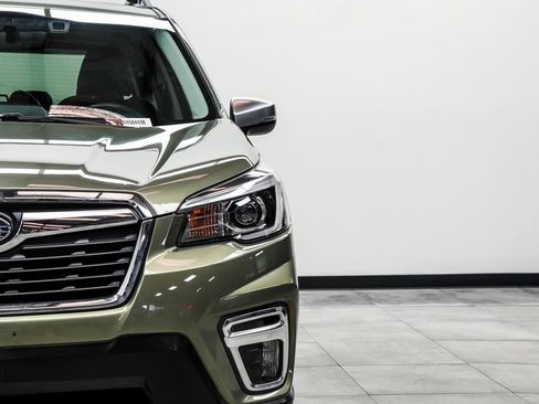 Used 2019 Subaru Forester Touring image 4