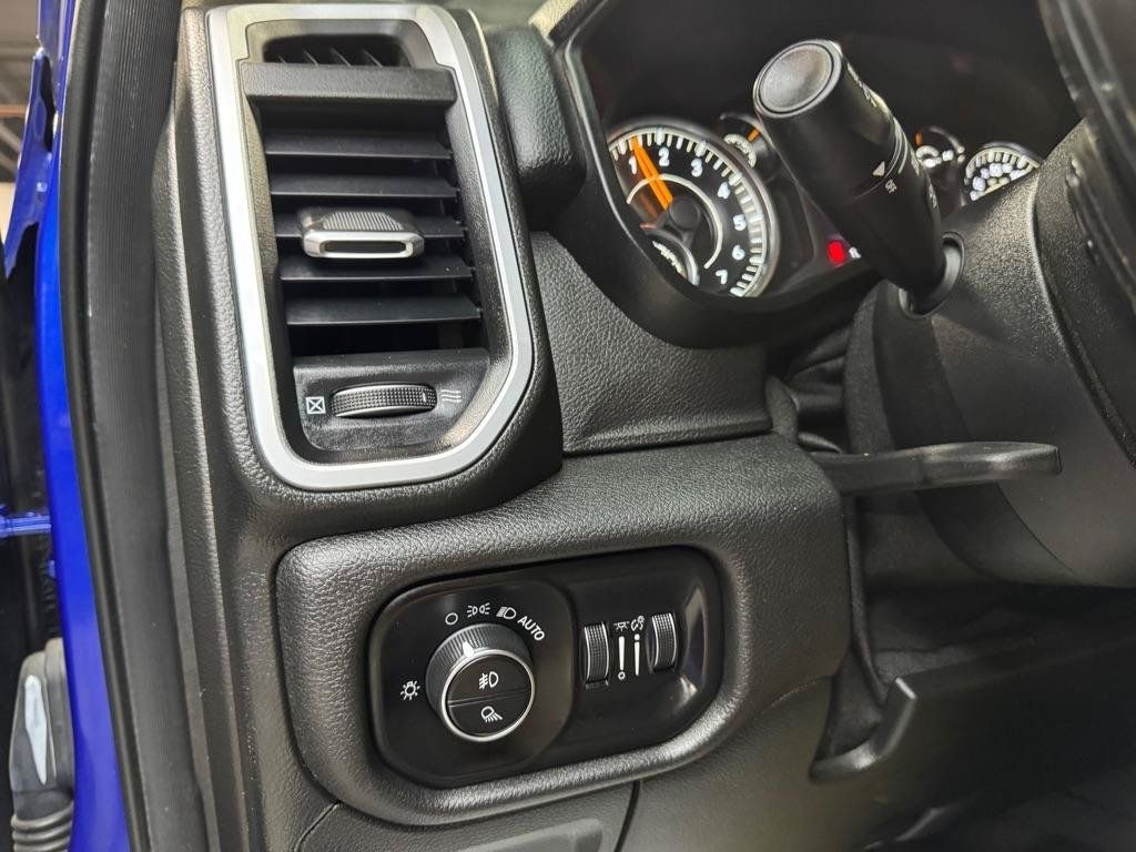 Used 2019 RAM 1500 Big Horn AWD/4WD image 21