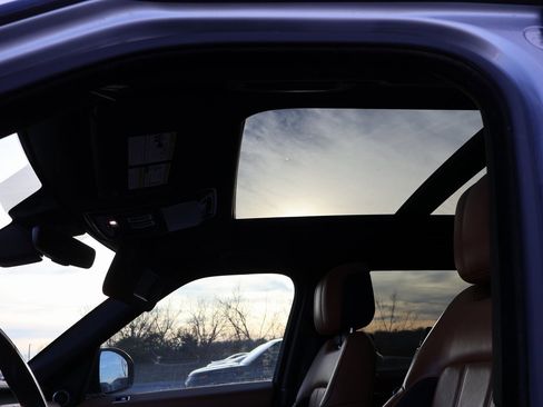 Used 2022 Land Rover Range Rover Sport HSE Dynamic image 19