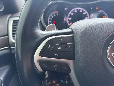 Used 2015 Jeep Grand Cherokee Overland w/ Advanced Technology Group image 23