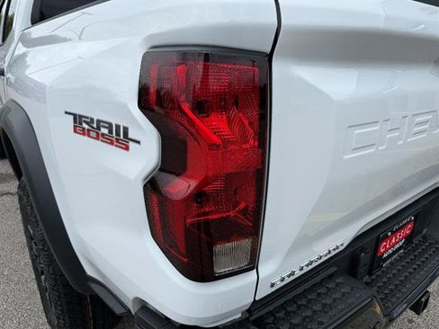 New 2026 Chevrolet Colorado Trail Boss AWD/4WD image 31