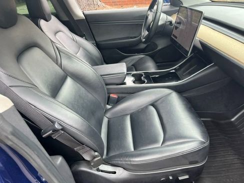 Used 2019 Tesla Model 3 Standard Range Plus RWD image 5