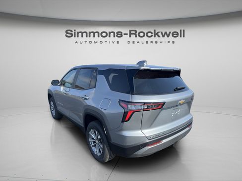 New 2026 Chevrolet Equinox LT image 5