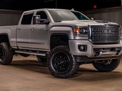 Used 2018 GMC Sierra 2500 Denali w/ Duramax Plus Package