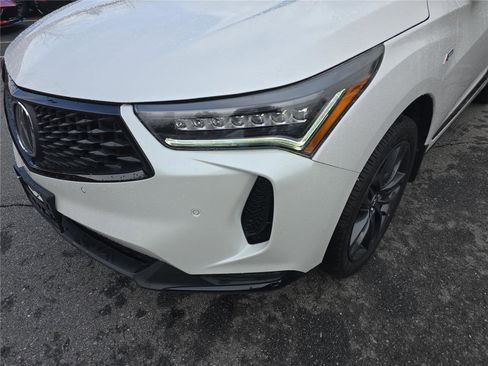Used 2023 Acura RDX A-Spec image 11