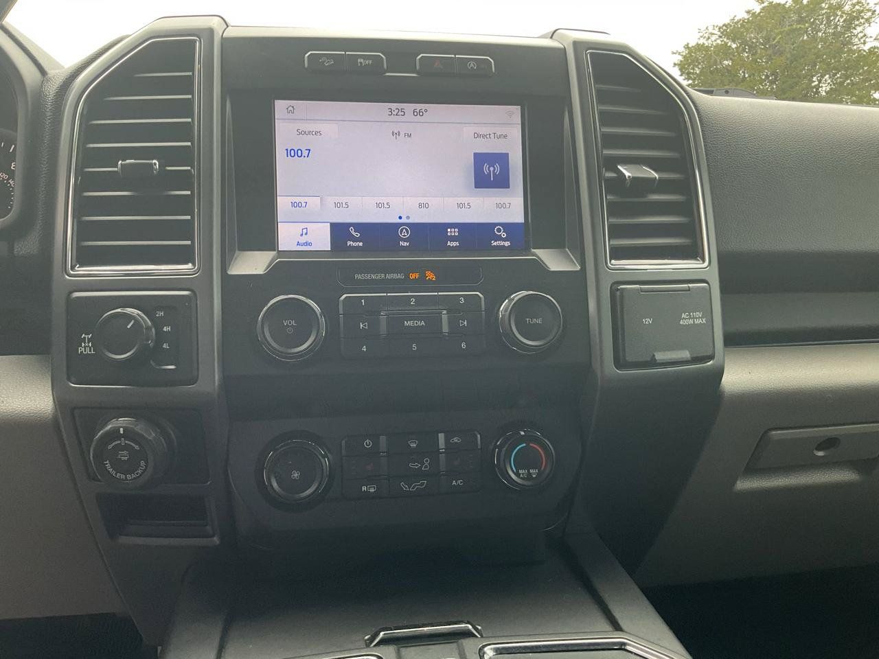 Used 2020 Ford F150 XLT w/ Equipment Group 302A Luxury AWD/4WD image 23