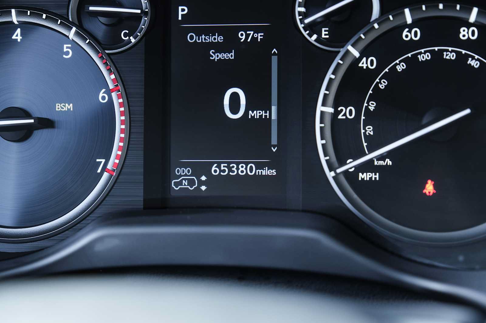 Used 2022 Lexus GX 460 Luxury w/ Sport Design Package AWD/4WD image 55