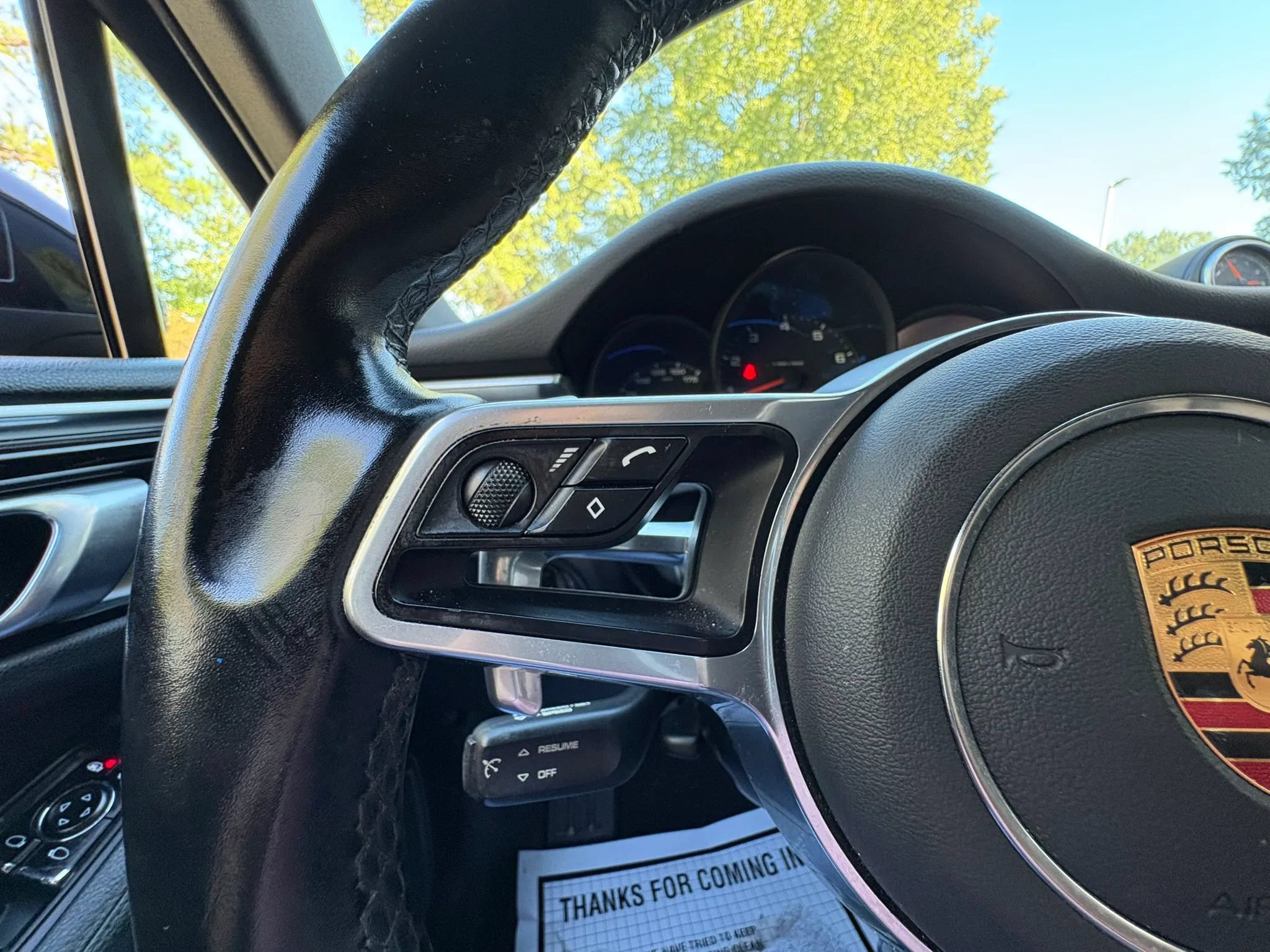 Used 2018 Porsche Macan AWD/4WD image 34
