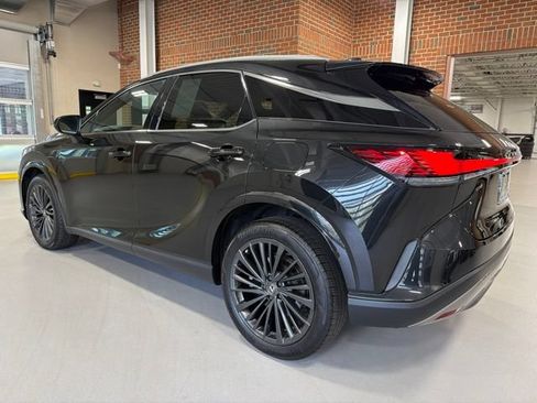 Used 2024 Lexus RX 350 Premium w/ Cold Area Package AWD/4WD image 5