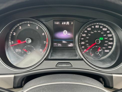 Used 2018 Volkswagen Atlas SE AWD/4WD image 18