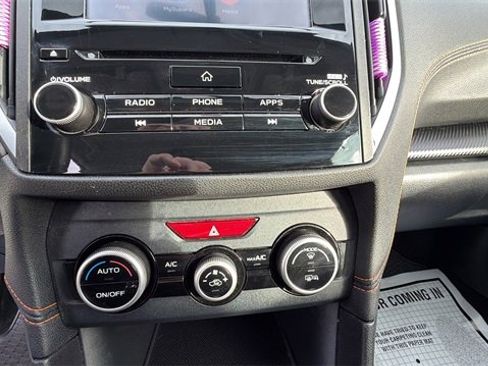 Used 2020 Subaru Crosstrek 2.0i Premium image 14