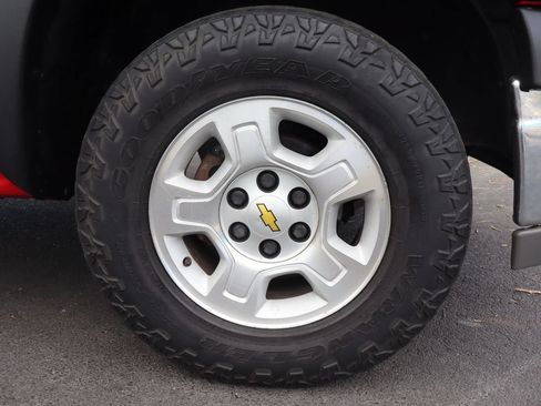 Used 2002 Chevrolet Silverado 1500 4x4 Extended Cab w/ Heavy Duty Suspension Pkg image 37