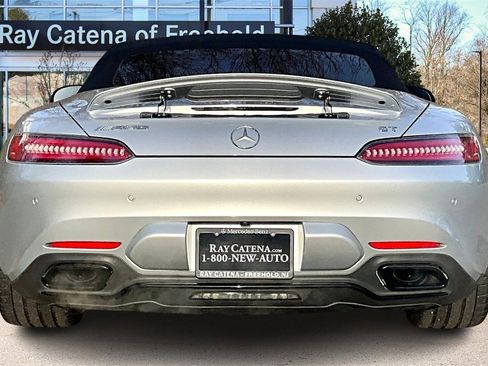 Used 2018 Mercedes-Benz AMG GT Roadster image 4