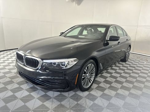 Used 2019 BMW 530i RWD image 4