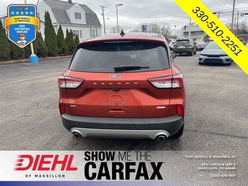 Used 2020 Ford Escape SE image 5