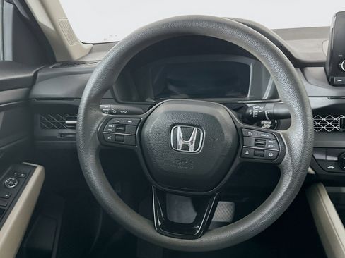 Used 2024 Honda Accord EX image 17