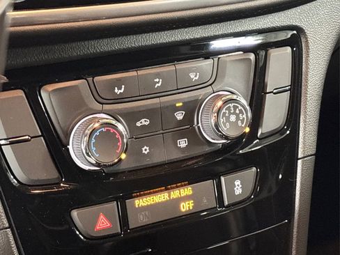 Used 2019 Buick Encore Preferred AWD/4WD image 28