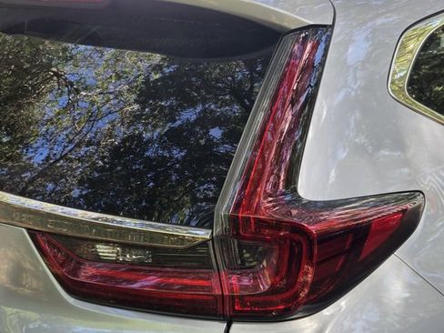 Used 2022 Honda CR-V EX-L image 9