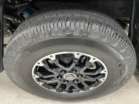 Used 2022 Toyota Tundra SR5 w/ TRD Off-Road Premium Package AWD/4WD image 14