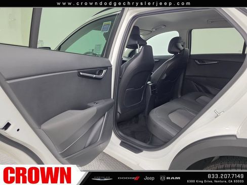 Used 2023 Kia Niro EX FWD image 19