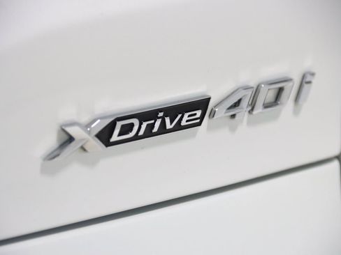 Used 2024 BMW X5 xDrive40i w/ Premium Package AWD/4WD image 14