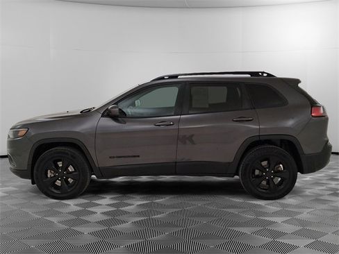 Used 2019 Jeep Cherokee Latitude Plus image 6
