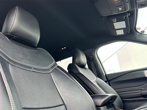 Used 2020 Ford Explorer ST image 15