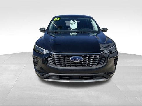 Used 2025 Ford Escape Active w/ Tech Pack #1 image 3