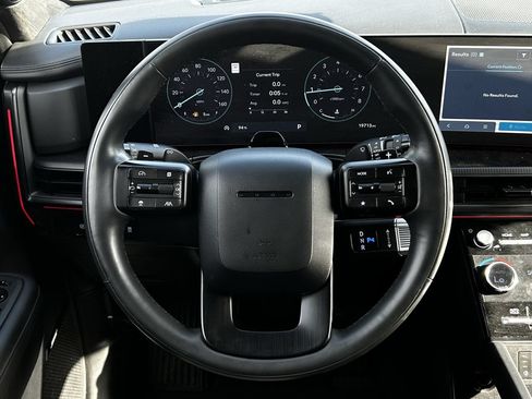 Used 2025 Hyundai Santa Fe Calligraphy AWD/4WD image 12