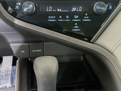 Used 2023 Toyota Camry LE FWD image 22