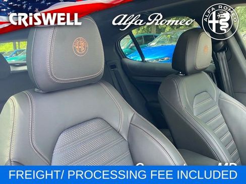 New 2025 Alfa Romeo Stelvio Sprint image 42