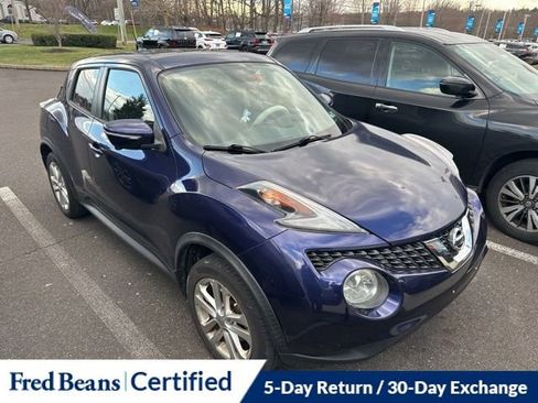 Used 2015 Nissan Juke SV w/ Technology Package image 14