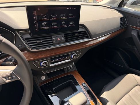 Certified 2023 Audi Q5 2.0T Premium Plus w/ Premium Plus Package AWD/4WD image 20