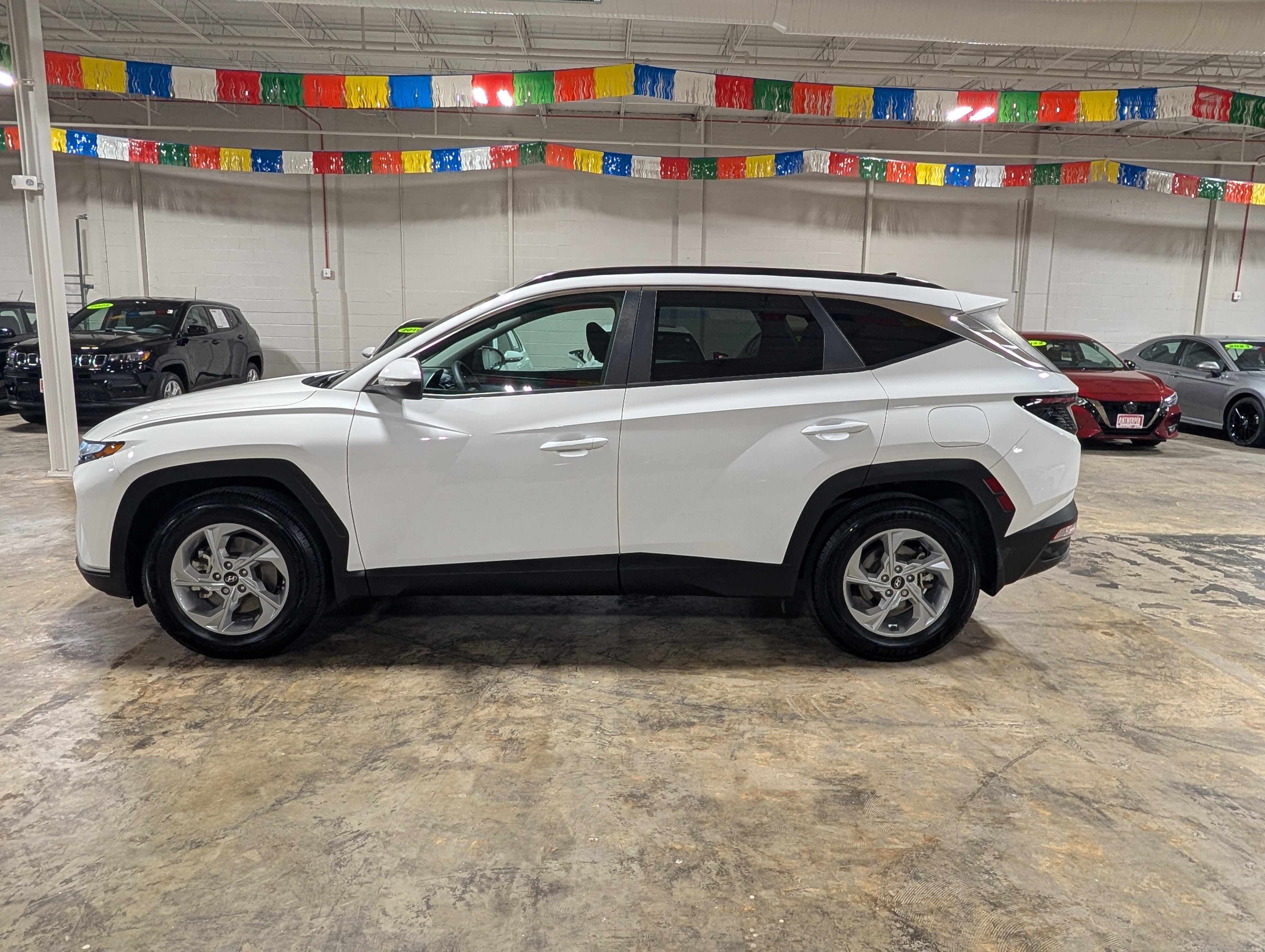 Used 2023 Hyundai Tucson SEL FWD image 6