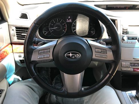 Used 2011 Subaru Legacy 2.5i Limited w/ Popular Equipment Group 2B AWD/4WD image 23
