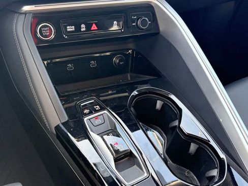 Used 2025 Audi Q5 Premium Plus w/ Premium Plus image 10