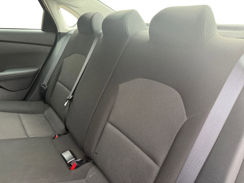 Used 2024 Kia Forte LXS w/ LXS Technology Package image 13