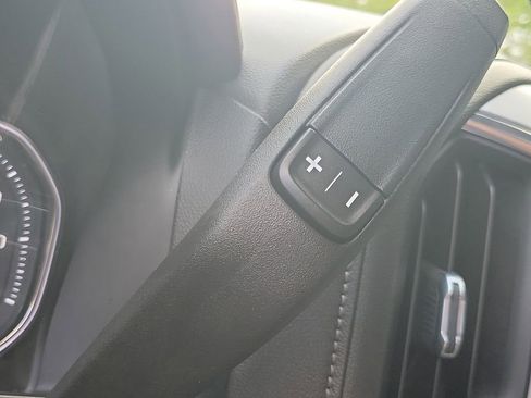 Used 2021 GMC Sierra 1500 Elevation image 37